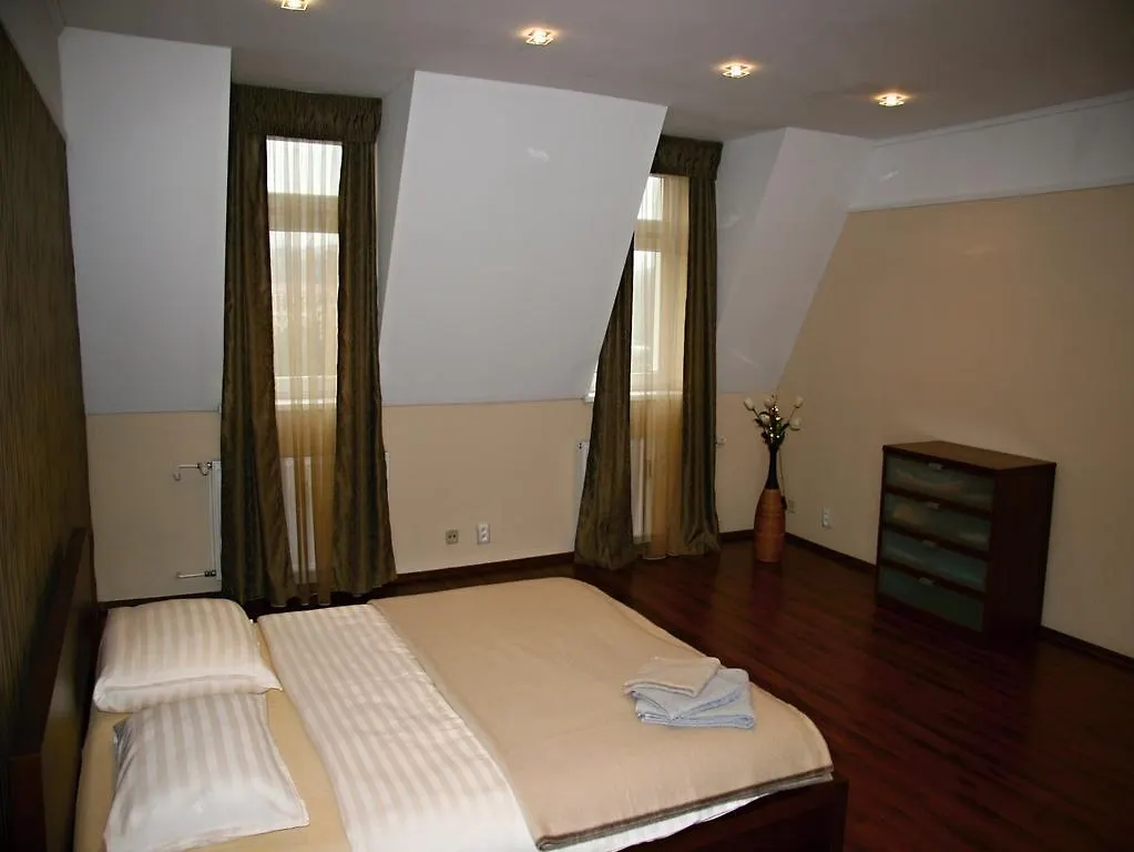 Apartman Dr. Engla Karlovy Vary Czech Republic